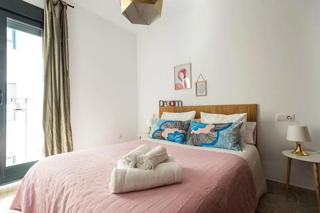 Apartamento Puerta Osario Hotel Seville Apartment