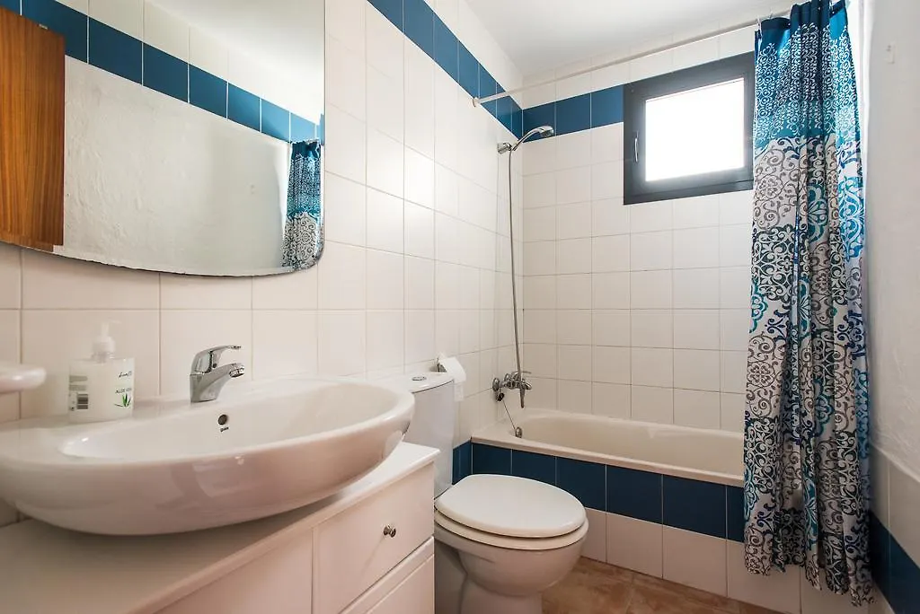 Apartamento Puerta Osario Hotel Seville Apartment